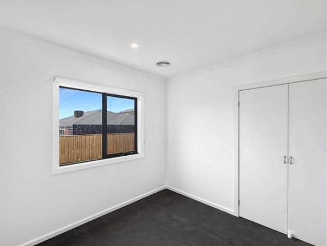 Brand New 4 Bedroom House in Wallan
