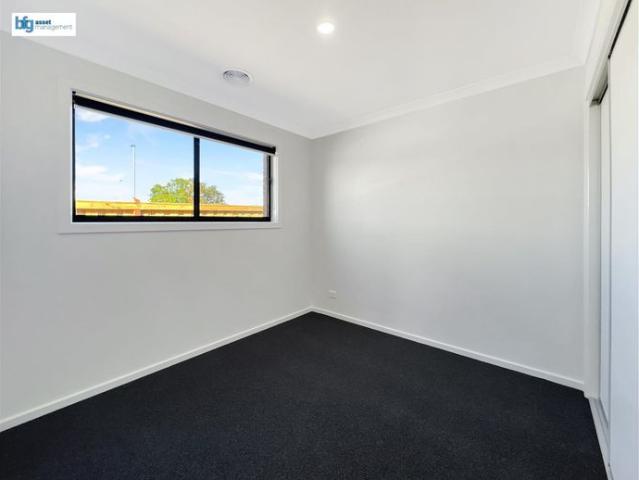 Brand New 4 Bedroom House With Ducted Reverse Cycle AC throughout