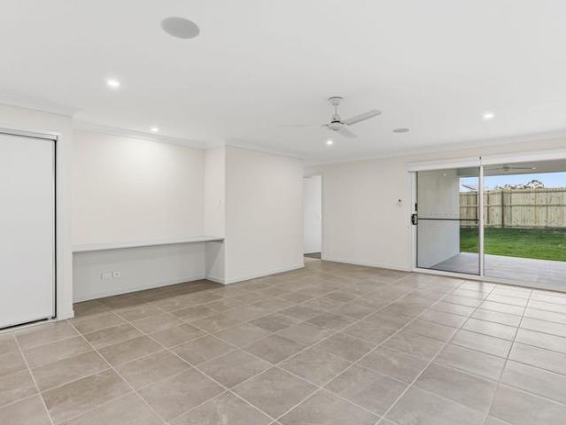 BRAND NEW 4 BEDROOM HOUSE WITH LARGE BACKYARD