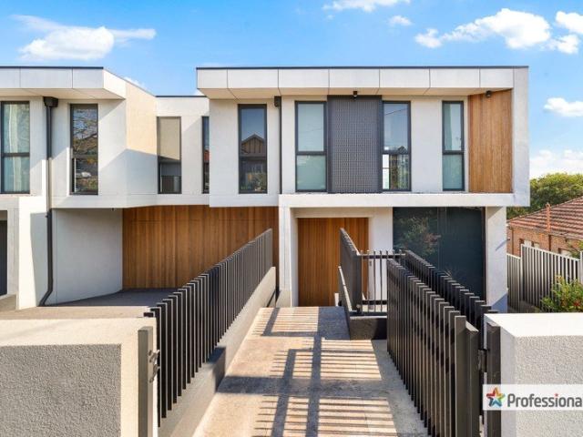 BRAND NEW 4 BEDROOM RESIDENCE