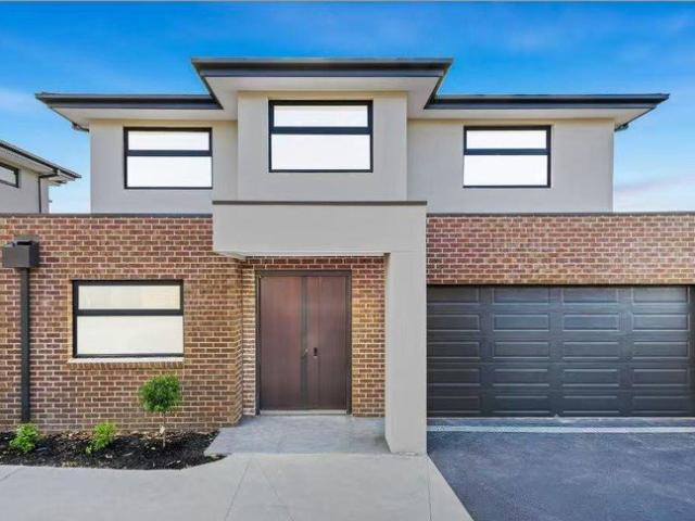 Brand New 4 Bedroom townhouse in Box Hill High school Zone