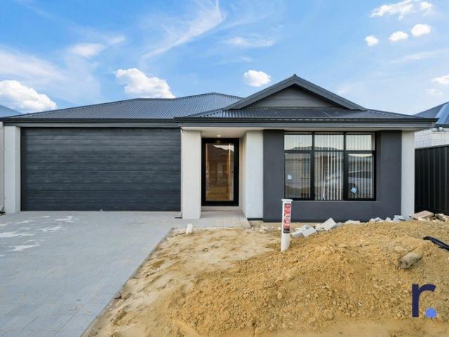 BRAND NEW 4x2 FAMILY HOME BE THE FIRST TO CALL IT HOME!