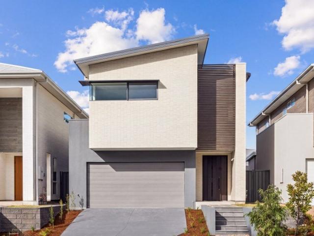 Brand New 5 Bedroom Family Home by Sekisui House