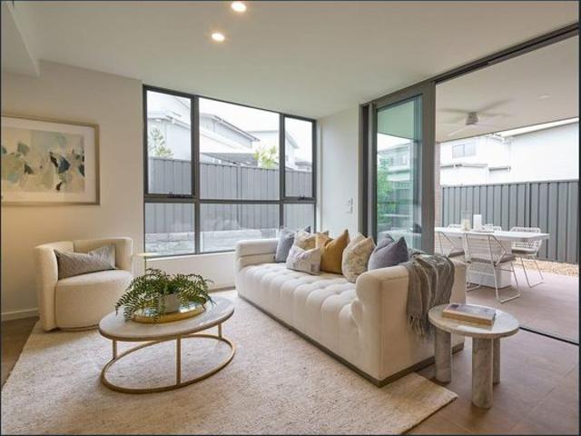 Brand New 5 Bedroom Family Home with Solar & Oversized Double Garage
