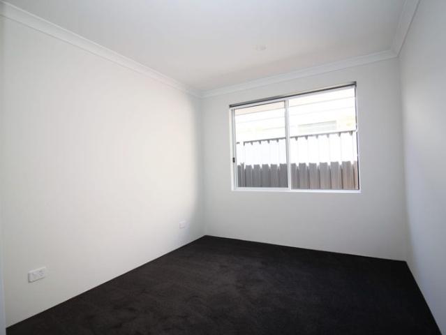 BRAND NEW 5 BEDROOM FAMILY HOME