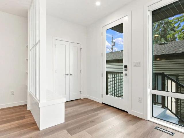 Brand New 5 Bedroom Luxury Home in Malmo | Near U of A | Garage | A/C | Starting — 5 Bedrooms Townhouse