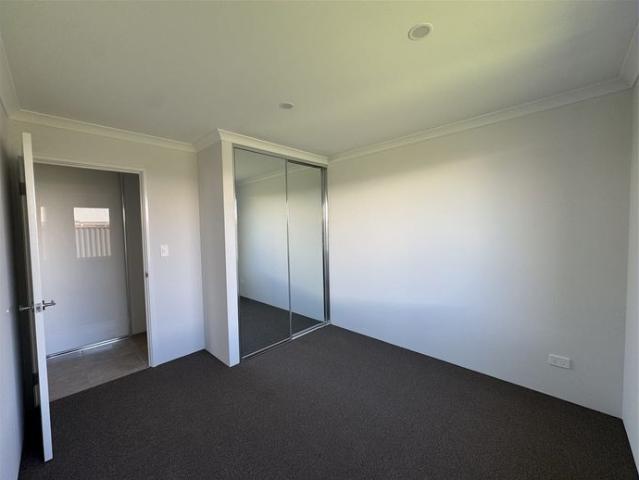 Brand New 5x2 Family Home in Port Kennedy
