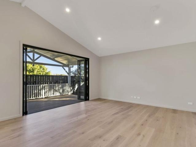 BRAND NEW COTTAGE STYLE GRANNY FLAT