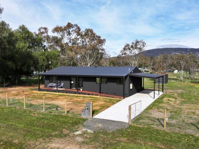 Brand New Country Living with Stunning Mount Cole Views