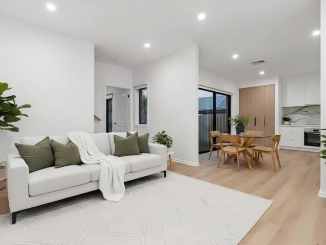 Brand New Coastal Townhouse Living 3 Bedroom, 2 bathroom, Prime Location FHSZ