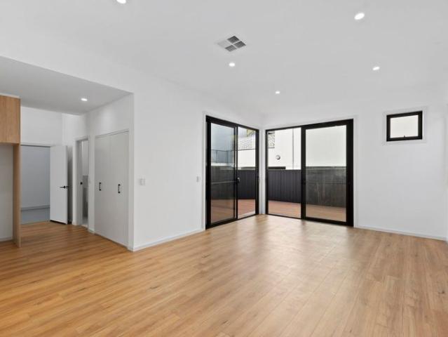 Brand New Coastal Townhouses in the Heart of Terrigal