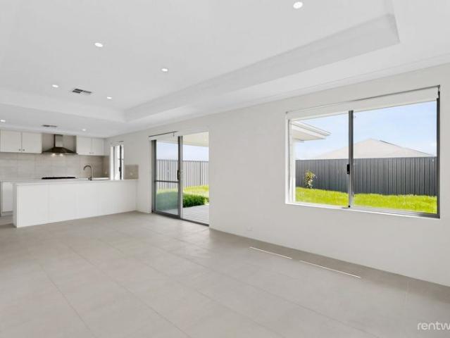 BRAND NEW COASTAL HOME