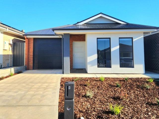 BRAND NEW COASTAL LIVING AWAITS WAITPINGA