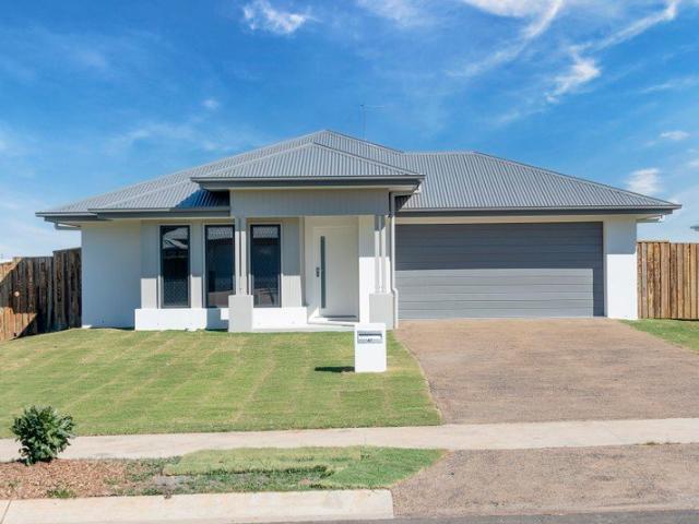 Brand New Coastal Living in Elliott Heads