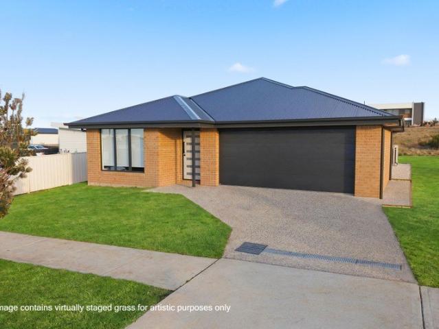 Brand new coastal living with stunning ocean views!