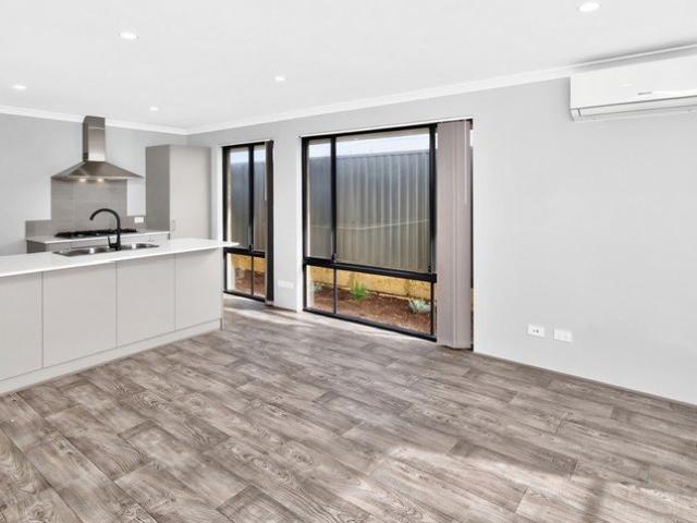Brand New Coastal suburb Dual Key home