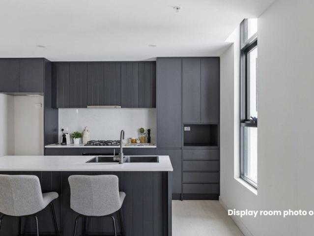 Brand New Contemporary Apartment | Ready to Move In