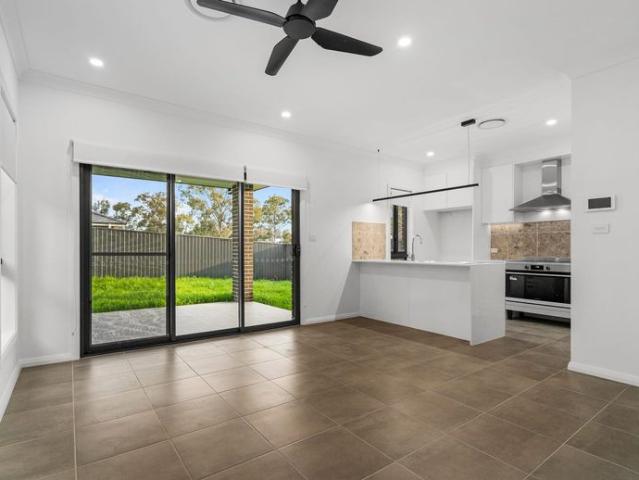 Brand New Contemporary Family Home in the Heart of Austral