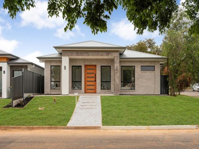 Brand New Contemporary Family Living with a Reserve Outlook!