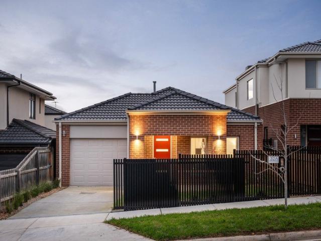 Brand New Contemporary Family Luxury in the Heart of Burwood