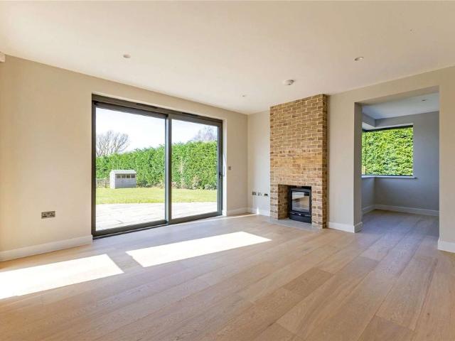 Brand new contemporary five bedroom home in a stunning rural location
