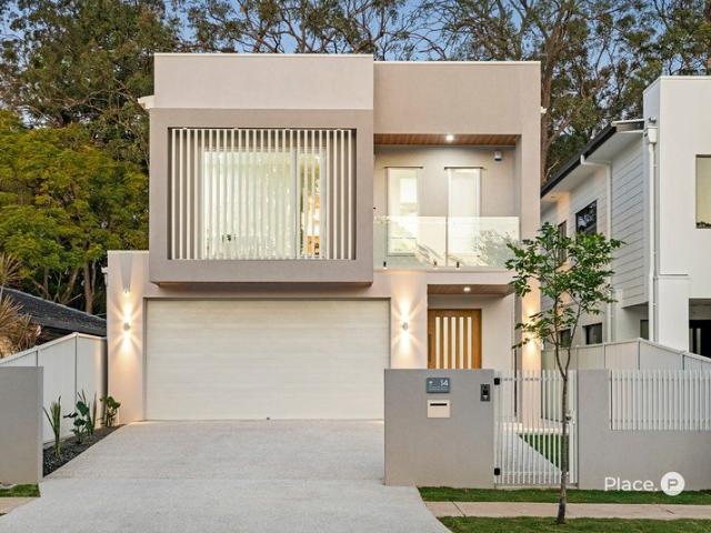 Brand New Contemporary Living with Dual Ensuites Walk to Sunnybank Hills State School