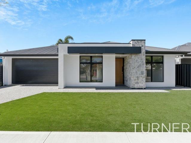 Brand New Contemporary Living with Premium Finishes