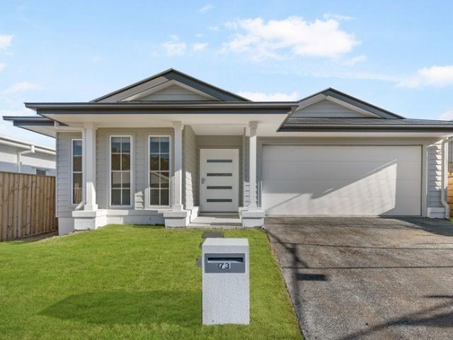 Brand New Contemporary Living in White Rock