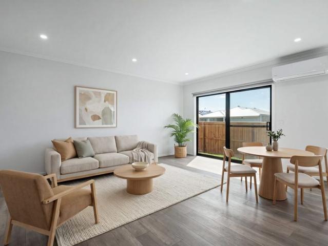Brand New Contemporary Living in Mt Duneed