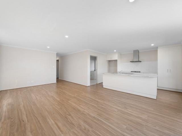 Brand New Contemporary Living Ready for You to Move Straight In