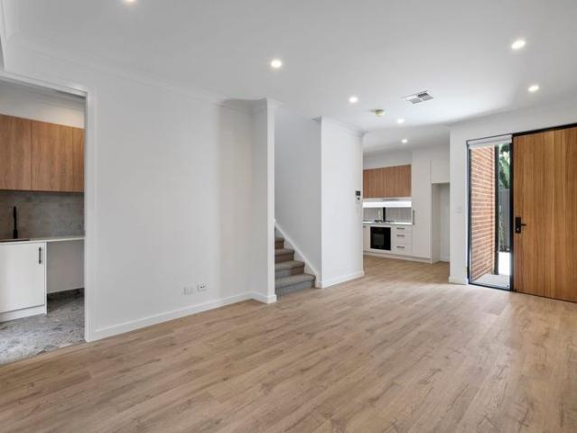 Brand New Contemporary Townhouse in Kilburn