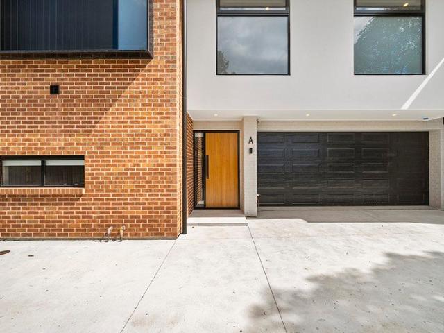 Brand New Contemporary Townhouse in Kilburn