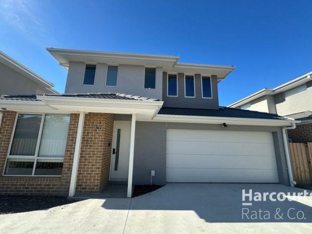 Brand New Contemporary Townhouse in Prime Thomastown Location