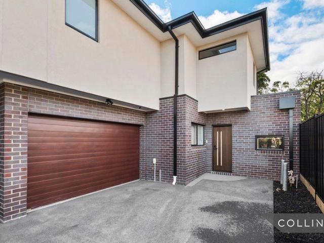BRAND NEW Contemporary Townhouse Living in the Heart of Brunswick West