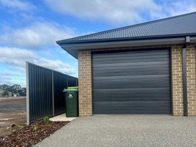 Brand New Contemporary Townhouse Stylish, Low Maintenance Living