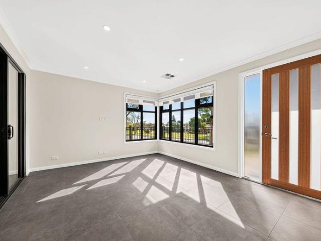 Brand New Corner Townhouse in Blair Athol