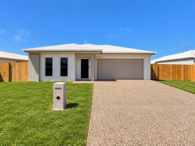Brand new CJ Smith Homes build in Royal Sands modern, spacious and ready to move in!