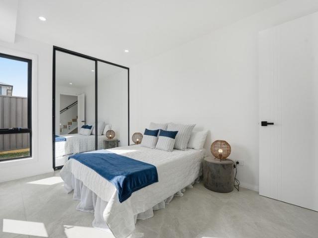 BRAND NEW CUSTOM BUILT TORRENS TITLE DUPLEX | PREMIUM DESIGNER LIVING