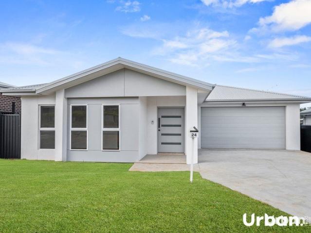 Brand New Custom Home In The Heart of Tahmoor