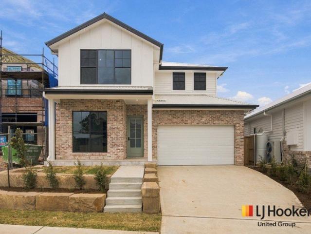 Brand New Custom Limedow Build, Luxury Family Living