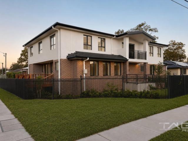 BRAND NEW AND LEASING BY TAG RE