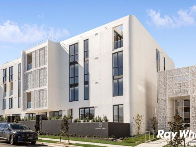 BRAND NEW AND READY FOR YOU | Private Rooftop Garden + Skylight Luxury Townhouse Style Living