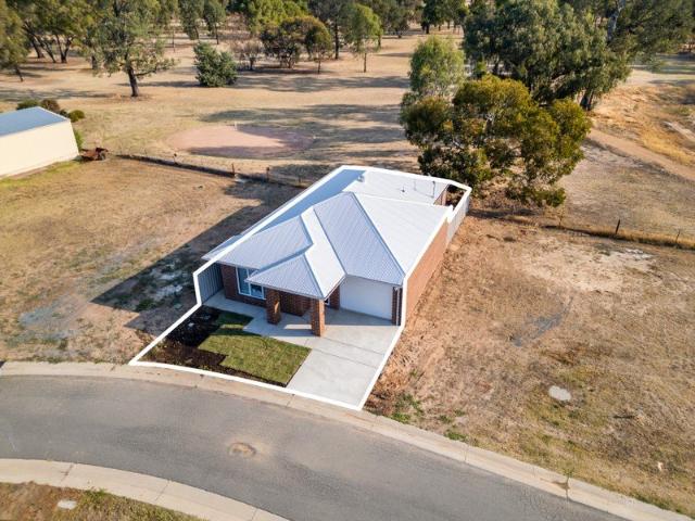 BRAND NEW AND READY TO MOVE IN!