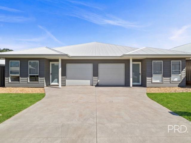 Brand New and Ready to Choose: Two Four Bedroom Residences in Boorooma