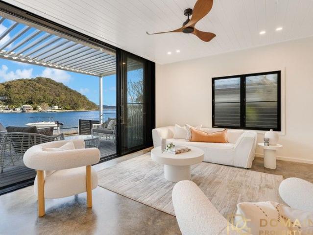 Brand New Absolute Beachfront Townhouse