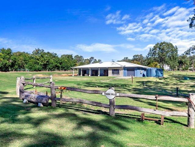 Brand New Acreage Living with Massive Shed & Space to Breathe