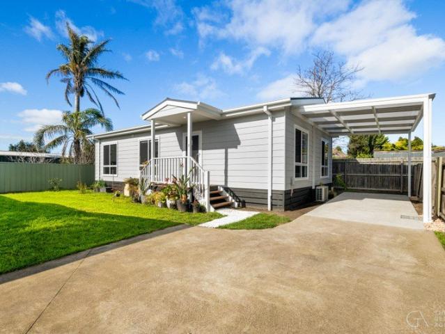Brand New All Electric Residence on Its Own Title