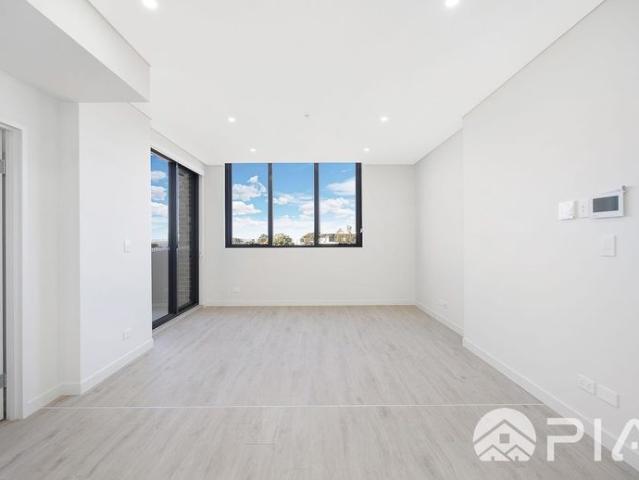 Brand new apartment for lease now!