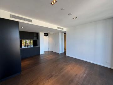 Brand New Apartment in Norwood Green Contemporary Comfort in a Prime Location
