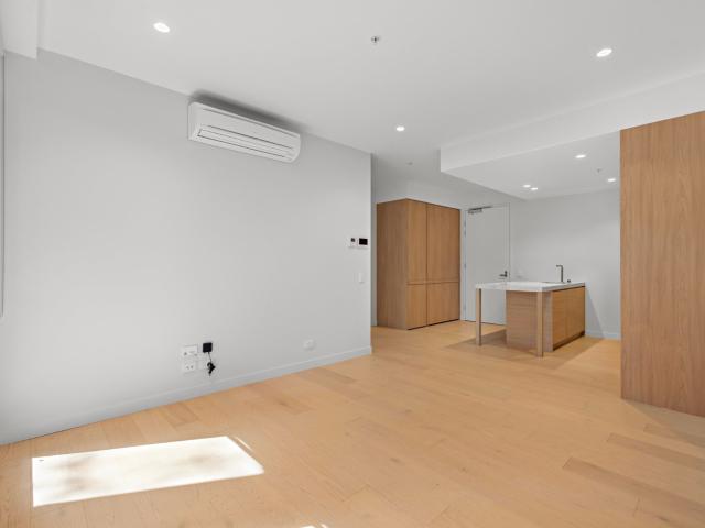 Brand New Apartment in Parkside Setting